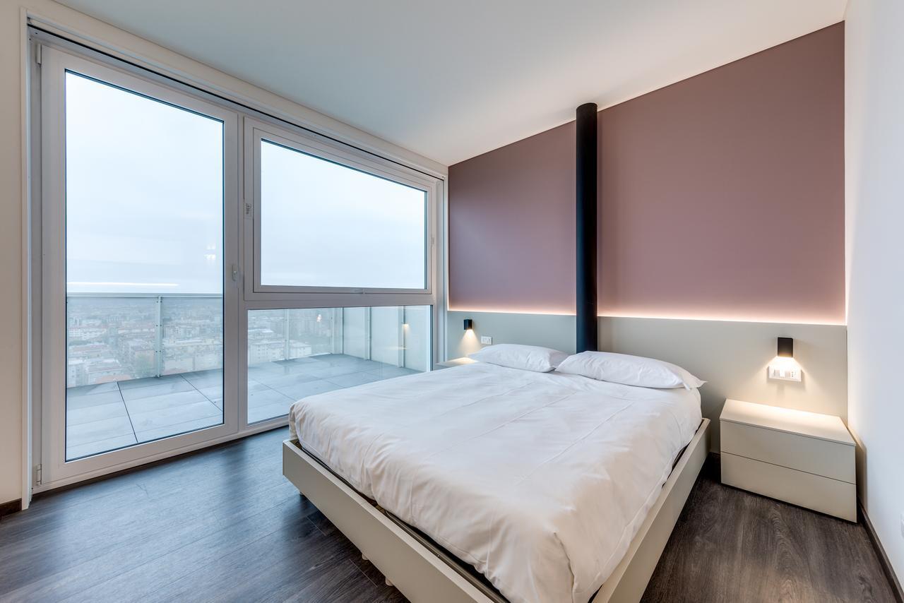 Sky Tower Suite Mestre Exterior photo