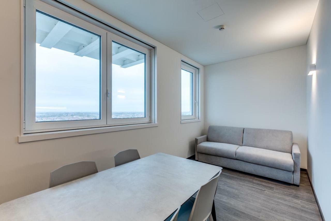 Sky Tower Suite Mestre Exterior photo